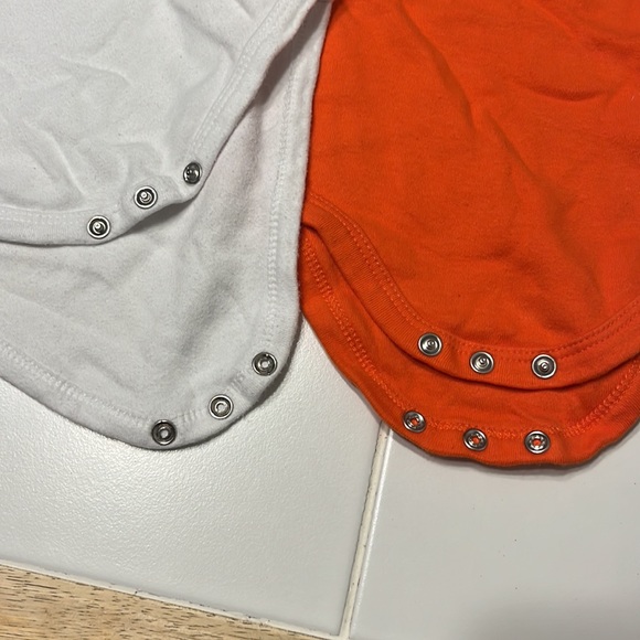 Cleveland Cavaliers and Cleveland Browns, 12 month, onesies - Picture 7 of 7